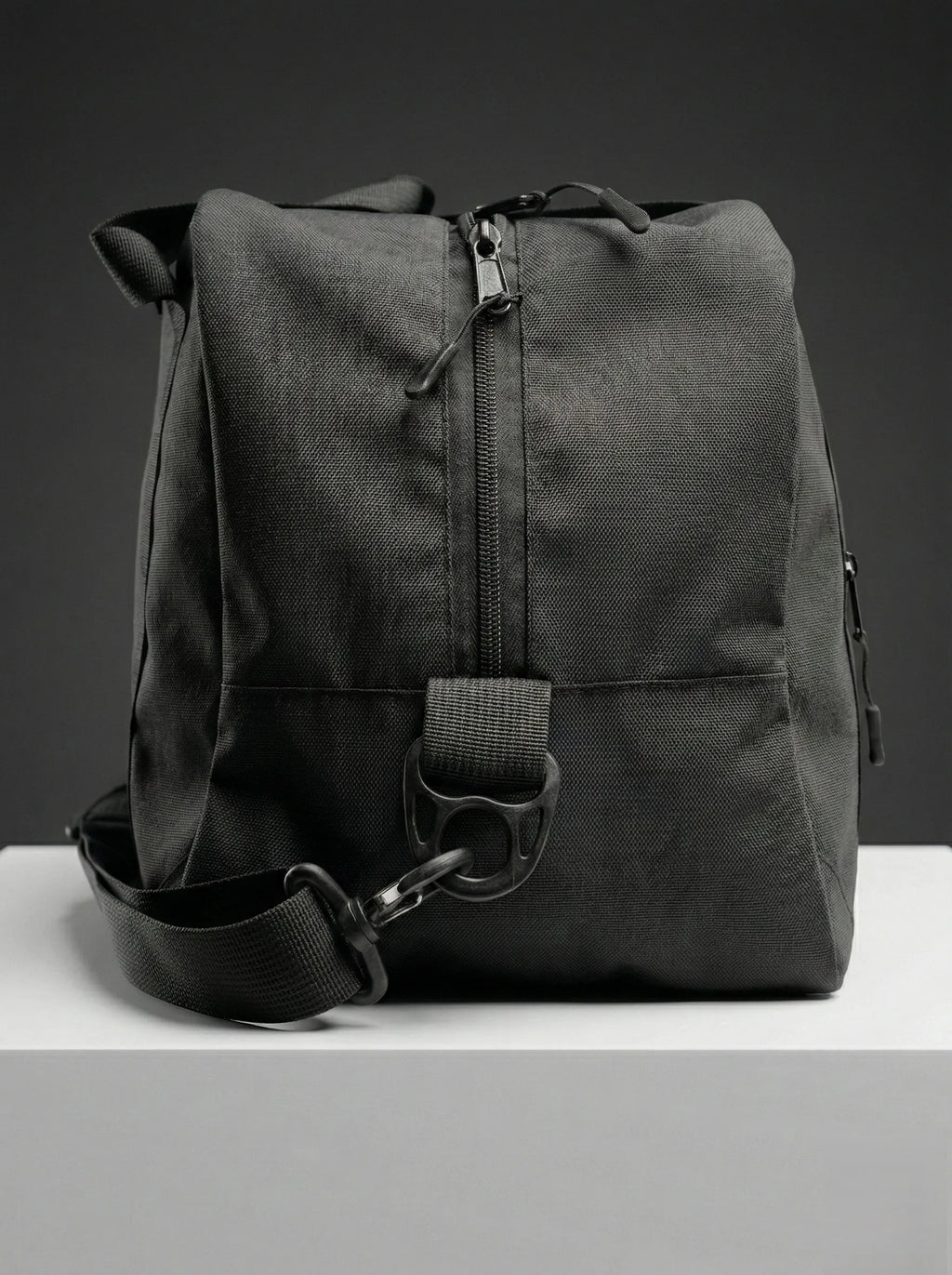 EQ1 Core Endurance Duffel — Stealth Black
